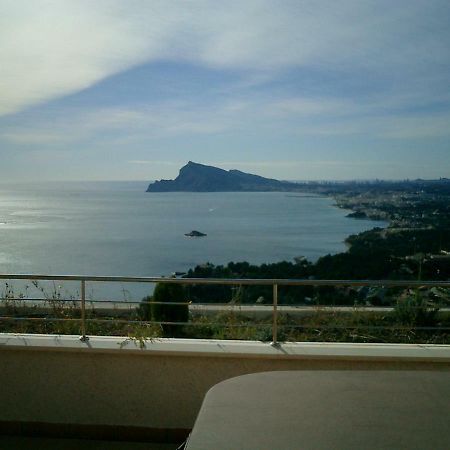 Atico Soleado Con Terraza, Jacuzzi Privado Y Vistas Al Mar Apartman Altea Kültér fotó